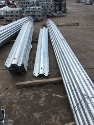 NHÚNG NÓNG MẠ KẼM CÔNG TY TNHH THÉP SATA