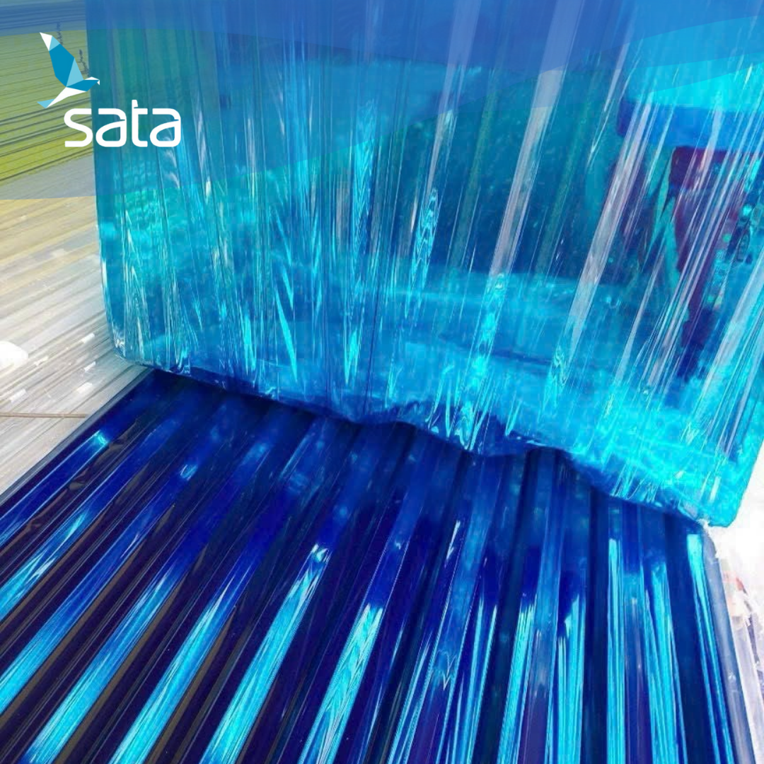 TÔN LẤY SÁNG POLYCARBONATE
