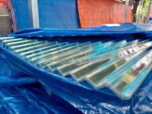 Kiểm tra tôn có đạt các tiêu chuẩn sản xuất quốc tế như JIS (Nhật Bản), ASTM (Mỹ) hoặc TCVN (Việt Nam) hay không.
