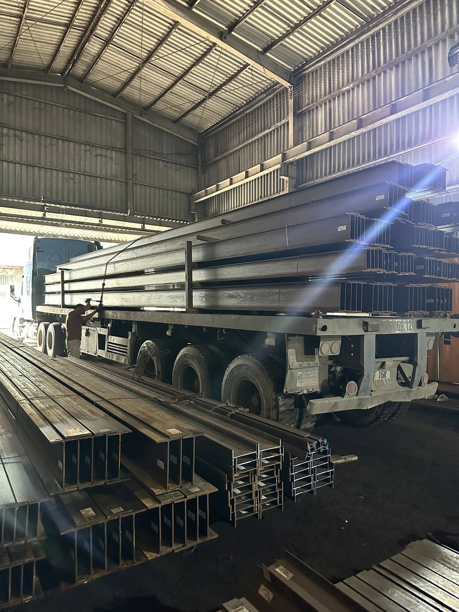 Giá thép I400 tại nhà máy