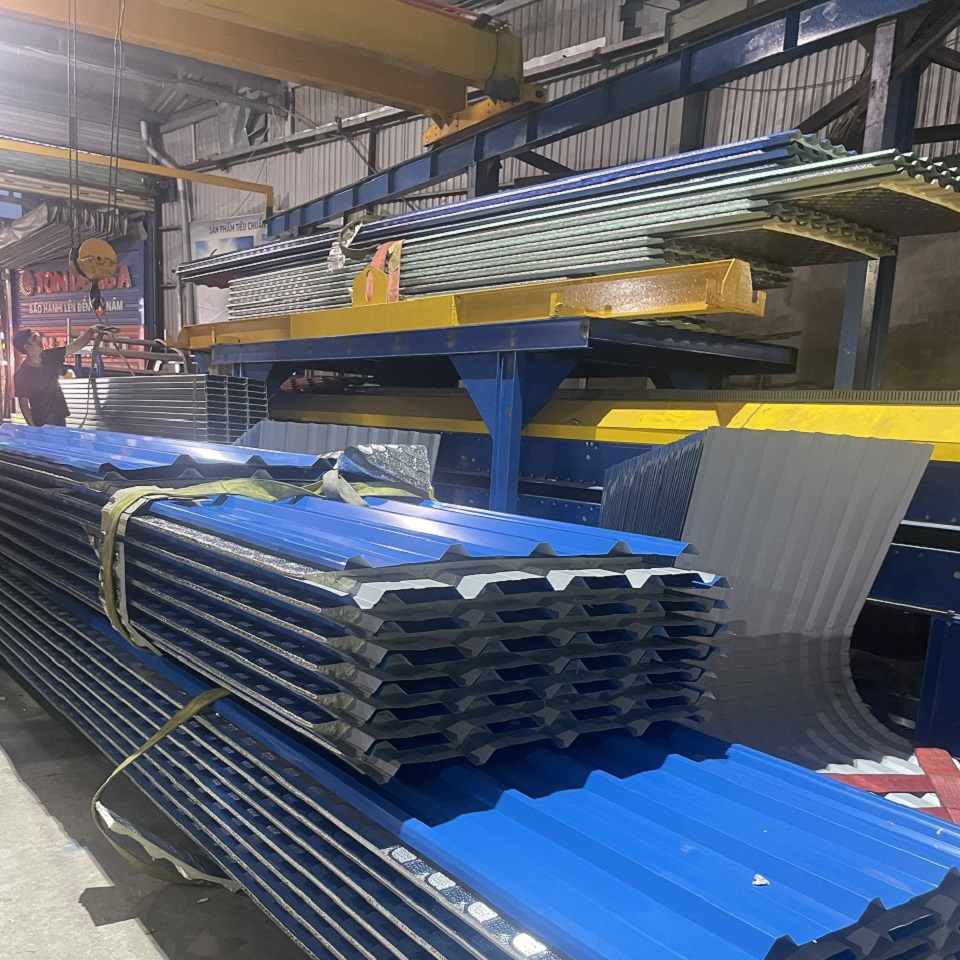 tôn cách nhiệt pu5 tôn pu