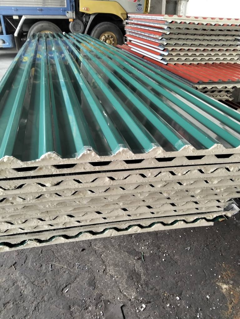 tôn xốp chống nóng tôn xốp chống nóng