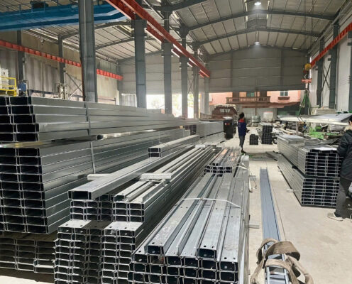 Có khả năng chịu lực rất tốt nhờ cấu trúc hình chữ C và vật liệu thép chất lượng cao.