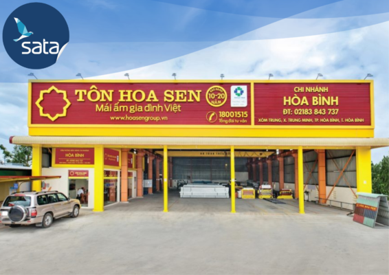 Biển quảng cáo tôn sóng là bảng hiệu sử dụng tấm tôn dạng sóng (thường là tôn lạnh, tôn kẽm hoặc tôn màu) làm nền