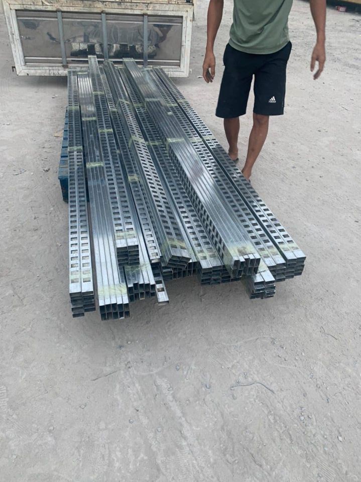 lam tôn đục lỗ lam tôn đục lỗ