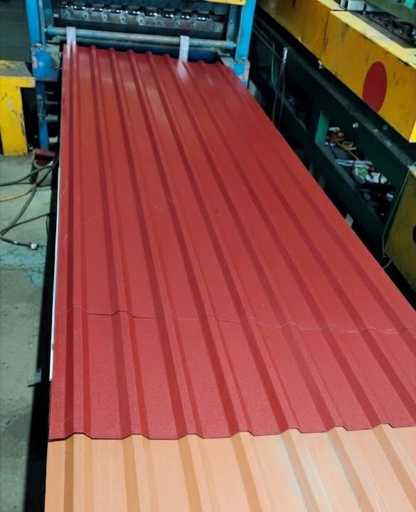 Tôn màu đỏ tươi Tôn màu đỏ tươi