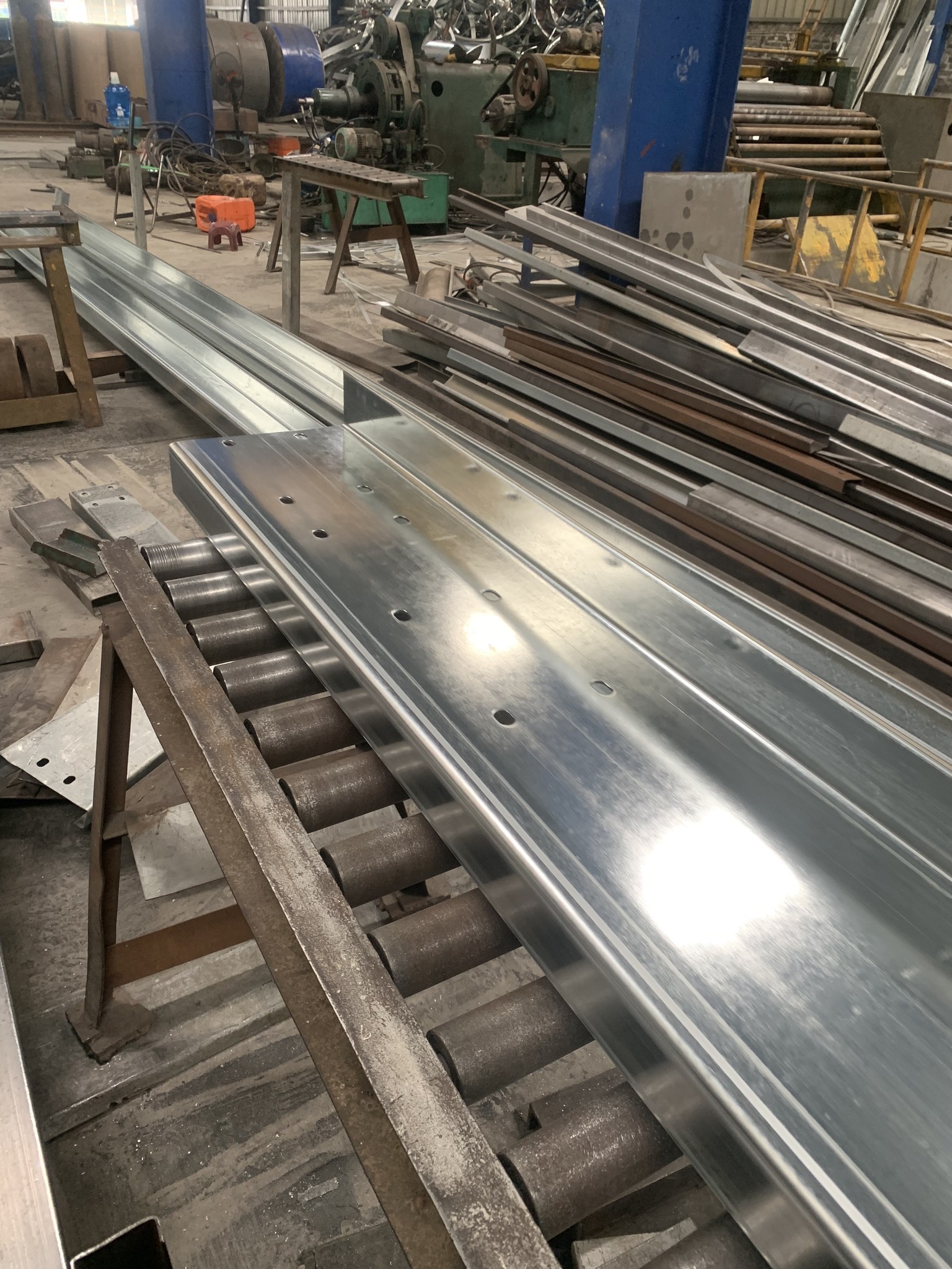 Xà gồ Z250 sản phẩm vượt trội cho công trình