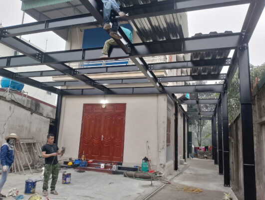 Trọng lượng tôn deck càng lớn thường tương ứng với độ dày lớn hơn